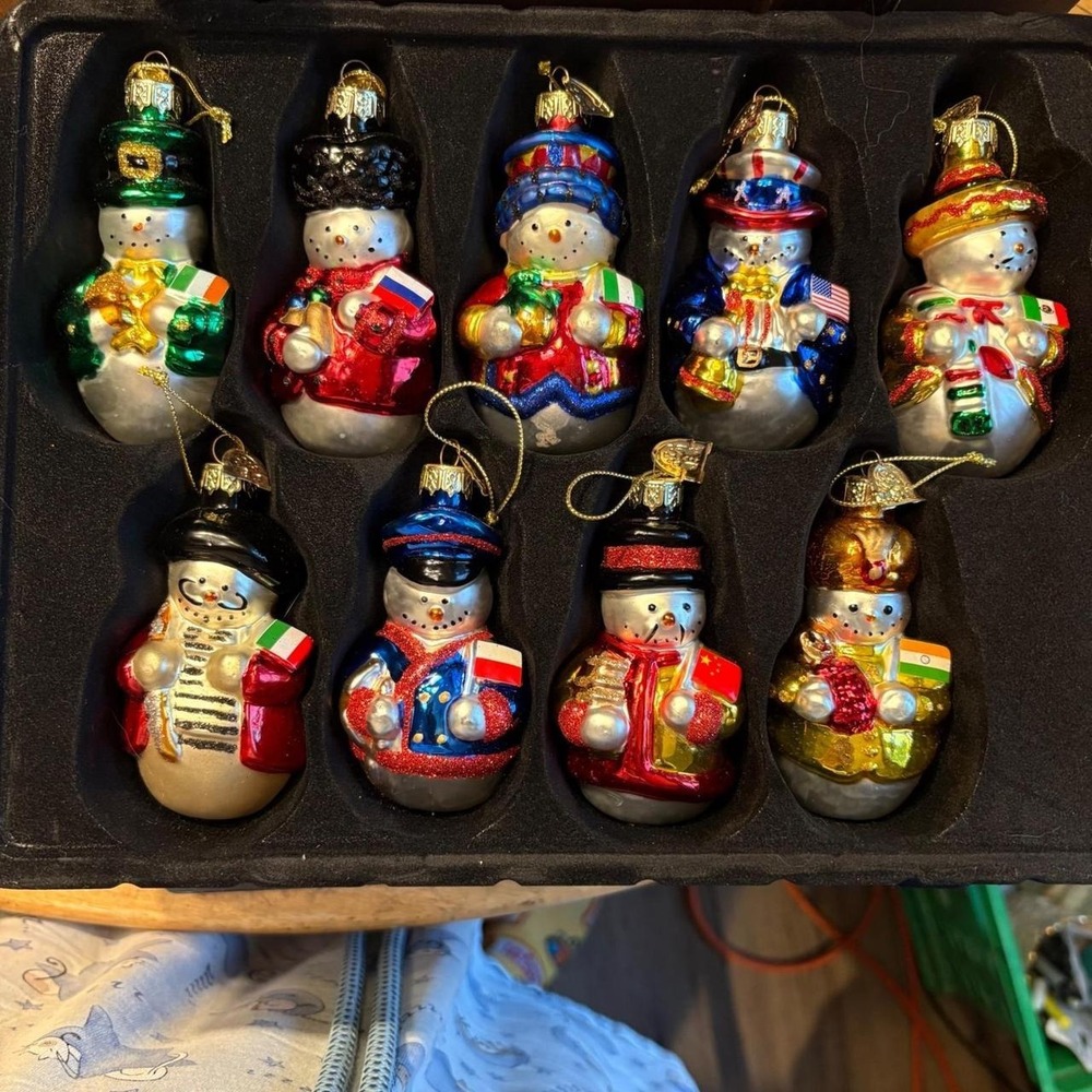 Thomas Pacconi Ornaments International Snowmen 18pc Set Multicolor Handcrafted